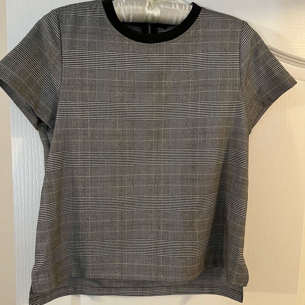 Zara tee